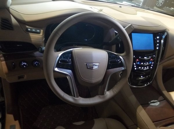 16款凱迪拉克凱雷德6.2L V8凱雷德155萬-圖4