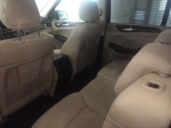 17款奔馳GLS450配置 103萬現(xiàn)車領(lǐng)駕全國-圖5