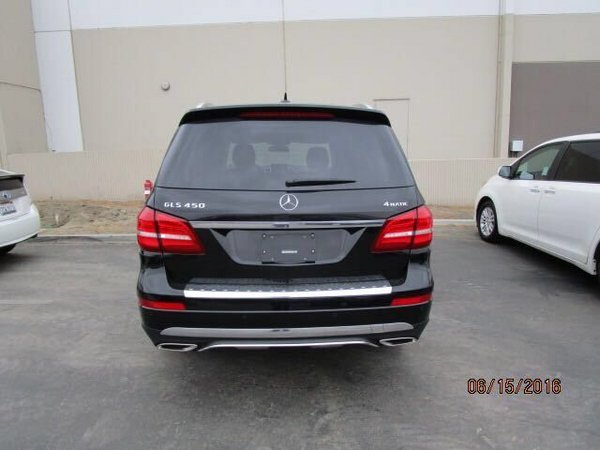 17款奔馳GLS450現(xiàn)車入港 首批優(yōu)惠超值購-圖5