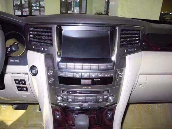 雷克薩斯LX570防彈現(xiàn)車 整車安全性強悍-圖4