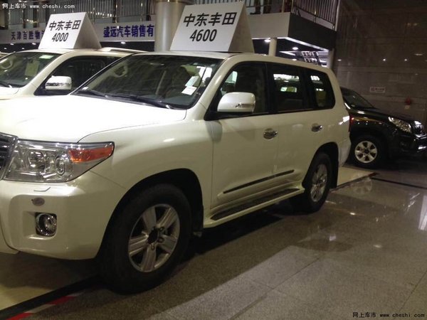 中東版豐田4600/5700 蘭德酷路澤V8專賣-圖3