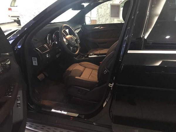 16款奔馳GL450現(xiàn)車 奧運(yùn)賽況奔馳搶先看-圖6