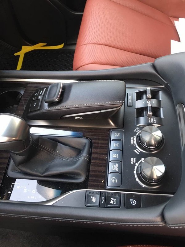 17款雷克萨斯LX570 优点多优惠触手可及-图7