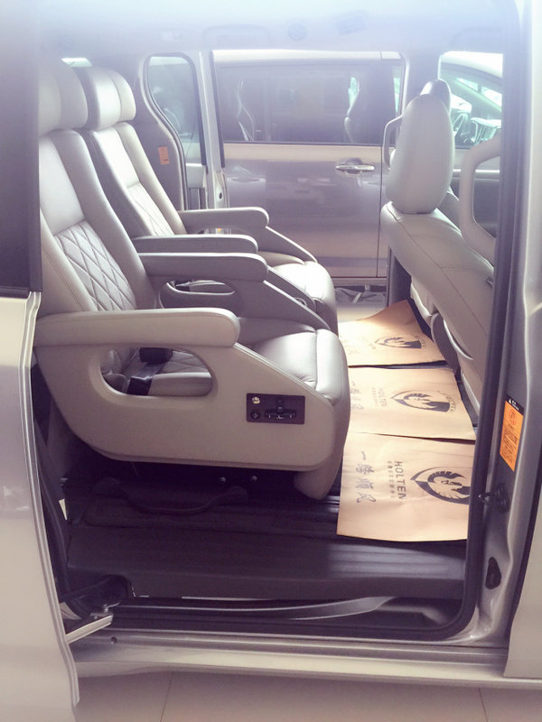 17款豐田塞納熱銷行情 大氣商務(wù)MPV車型-圖6