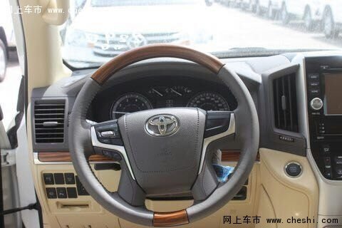 2016款豐田酷路澤4600入駐展廳 真實(shí)價(jià)格-圖5