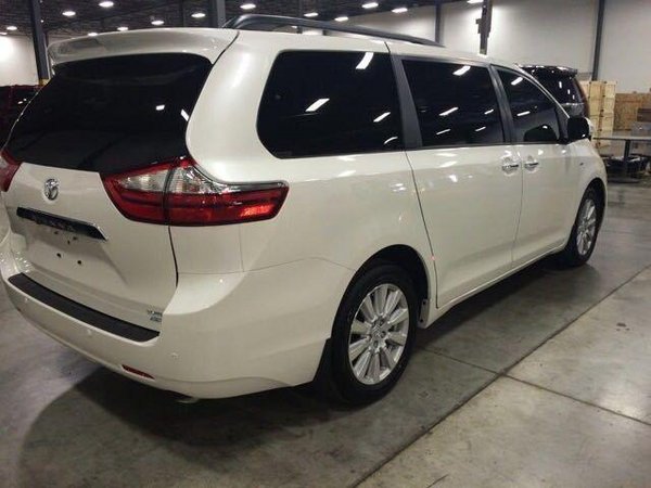 2017款豐田塞納八速MPV 新塞納最低價格-圖3