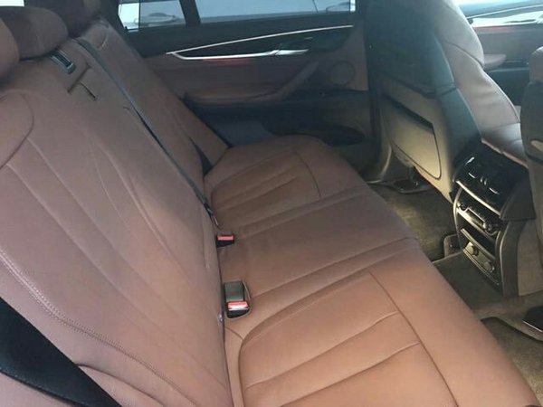 2017宝马X5M加版 升级豪华SUV操控更自由-图9
