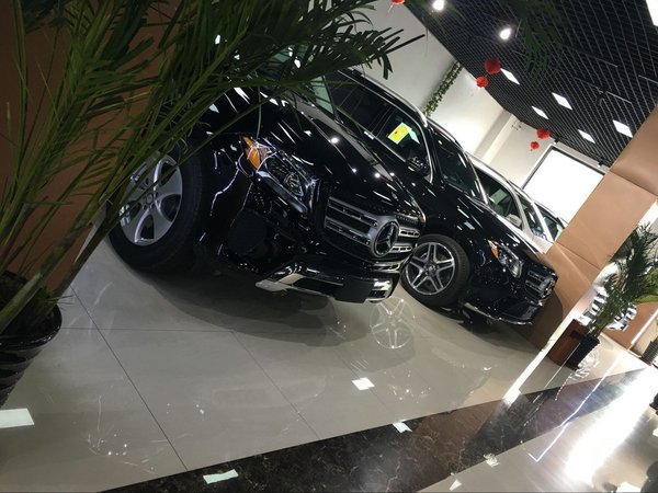 2017款奔馳GLS450天津現(xiàn)車(chē) 奔馳賣(mài)場(chǎng)全配-圖2