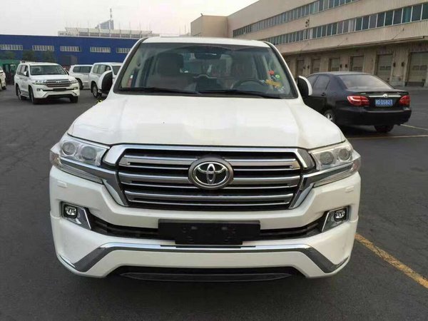 2016款豐田酷路澤4600 陸巡V8八座94.5萬(wàn)-圖2