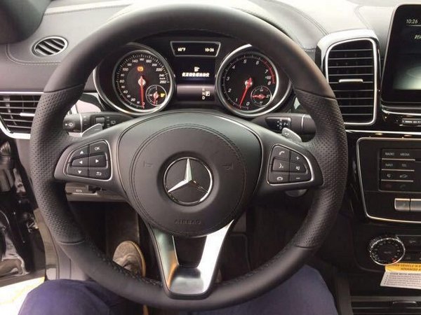 2017款奔馳GLS450 七座商務(wù)SUV配置豐富-圖6
