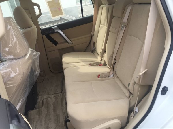 霸道2700阿曼版報(bào)價(jià) 現(xiàn)車充足44萬(wàn)零利率-圖6