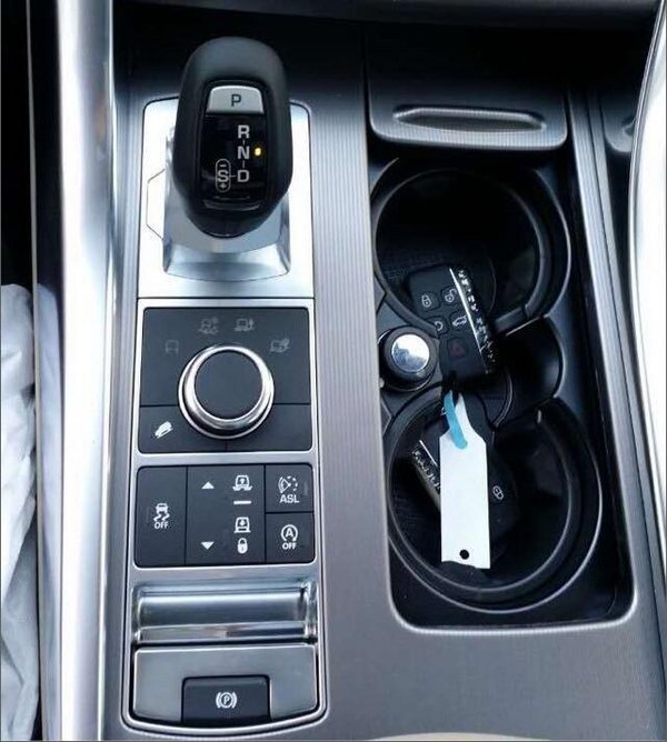 17款路虎揽胜运动行情 揽运配置图片价格-图5