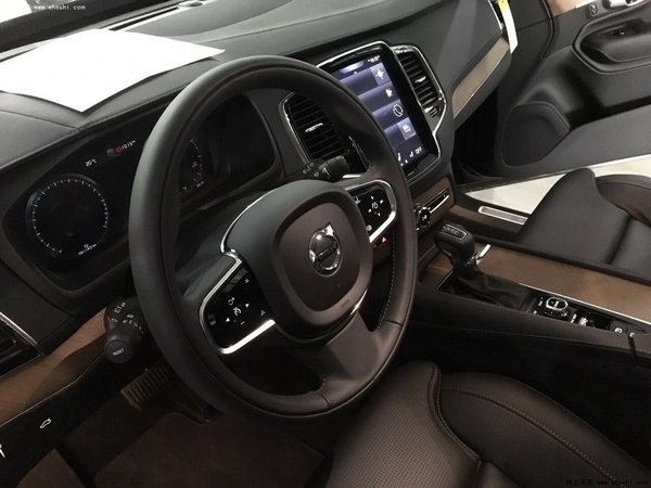 16款沃尔沃XC90特惠价 城市越驾极速狂驰-图7