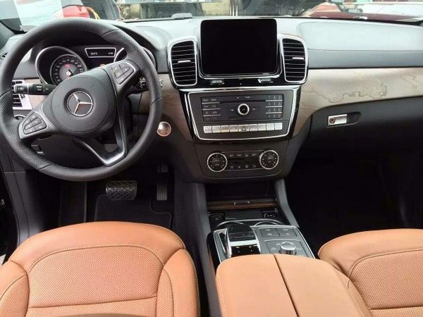 17款奔驰GLS450 高端SUV限时抢购价95万-图5