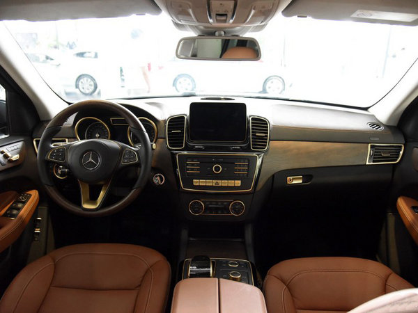 2017款奔馳GLS450 3.0L美規(guī)版低配預(yù)定-圖6