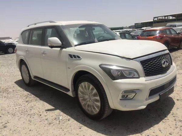 2017款英菲尼迪QX80 保税区惊爆价94.8万-图2