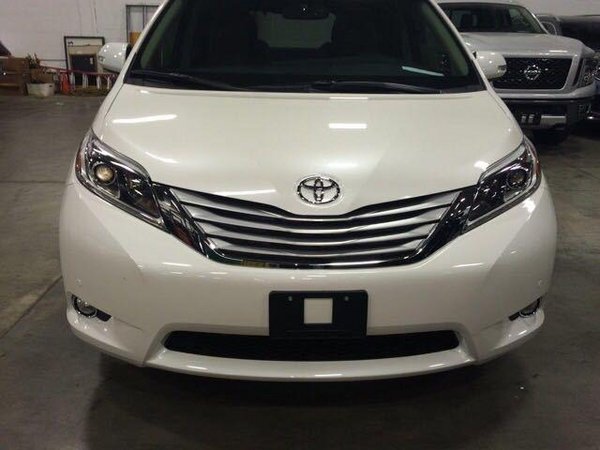 17款豐田塞納商務(wù)現(xiàn)車 升級(jí)新裝低惠體驗(yàn)-圖1