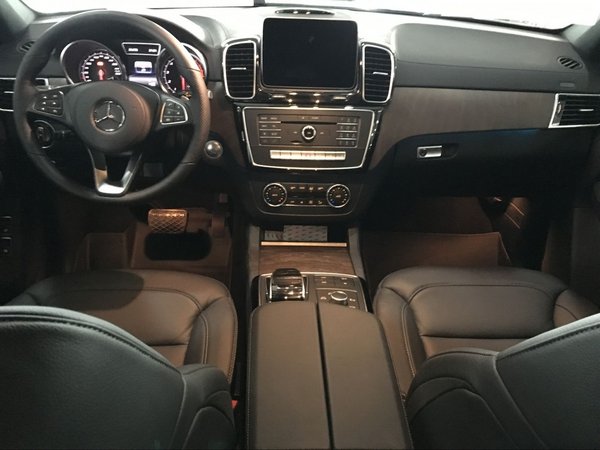 17款奔馳GLS450行情 天津港現(xiàn)車最低報(bào)價(jià)-圖5