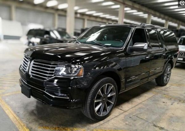 全新林肯领航员现车96万 3.5TT至尊商务-图3