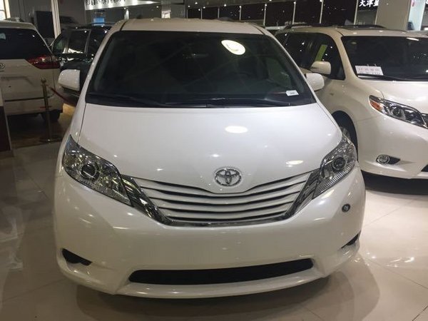 17款豐田塞納現(xiàn)車(chē) 40萬(wàn)即可擁有頂級(jí)商務(wù)-圖4