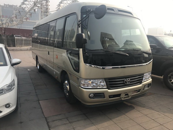 丰田柯斯达/考斯特商旅巴士 升级可改装-图1