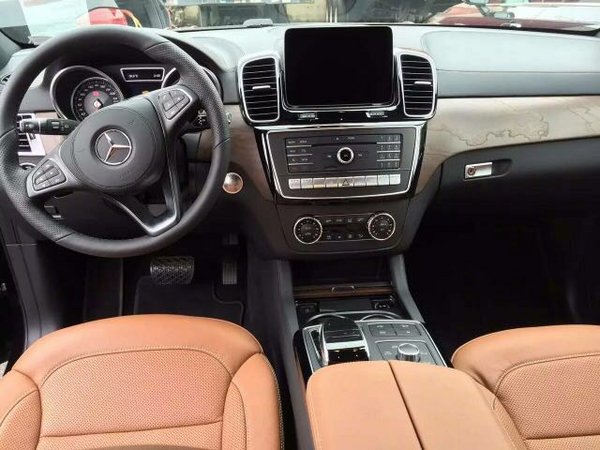 2017款奔馳GLS450/400 配置詳解七月最惠-圖8