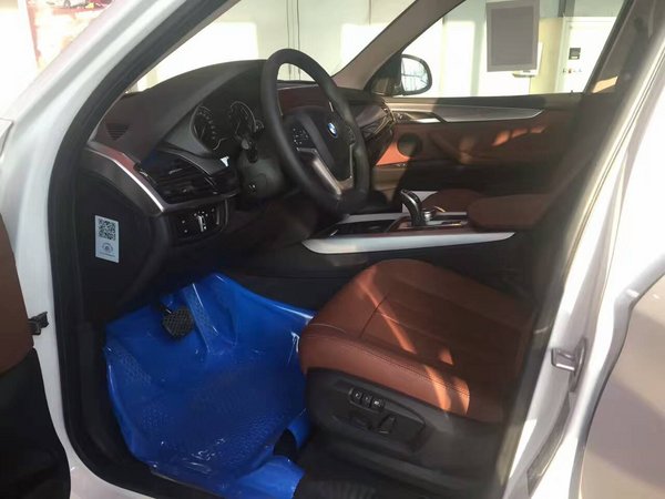 2017款宝马X5进口SUV 品质越野简约风格-图7