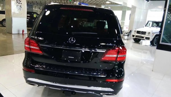 2017款奔驰GLS450 美规豪华越野秀外慧中-图3