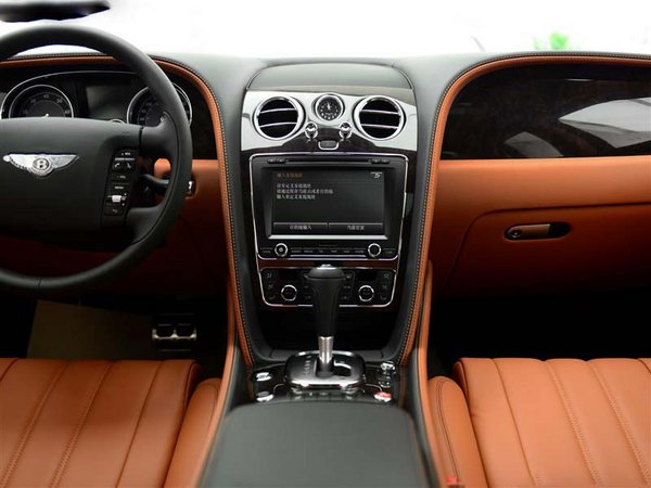 平行进口宾利飞驰4.0T 价格靠谱性能SUV-图5