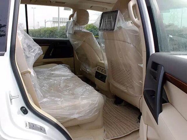 丰田酷路泽4600中东88万 V8驰骋不二之选-图10