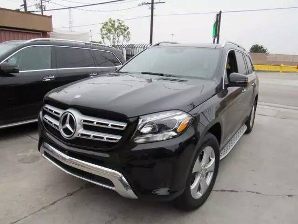 17款加版奔馳GLS450 七座大空間商務(wù)現(xiàn)車-圖2