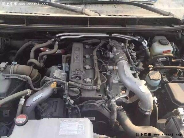 15款豐田霸道3000價(jià)格 柴油版黑內(nèi)飾現(xiàn)車(chē)-圖9