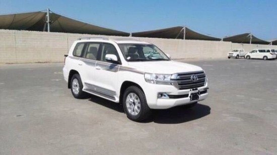 2016款豐田陸地巡洋艦配置 現(xiàn)車手續(xù)齊-圖1