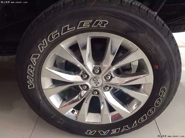 福特F150國(guó)王牧場(chǎng)3.5TT 大皮卡泥地爭(zhēng)雄-圖4