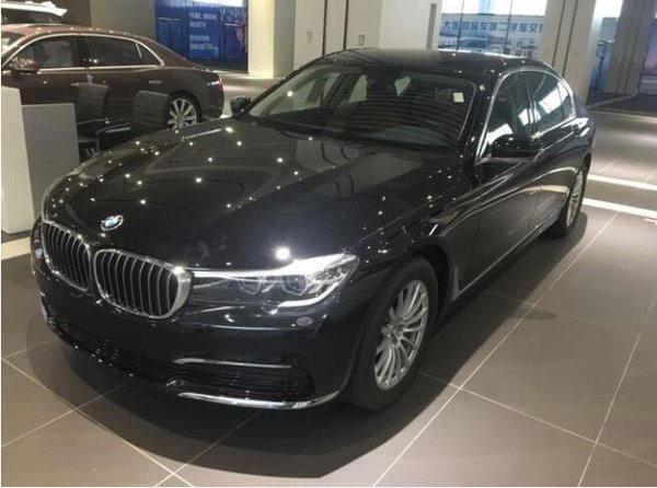 新款进口宝马7系 BMW730Li价格多30马力-图1