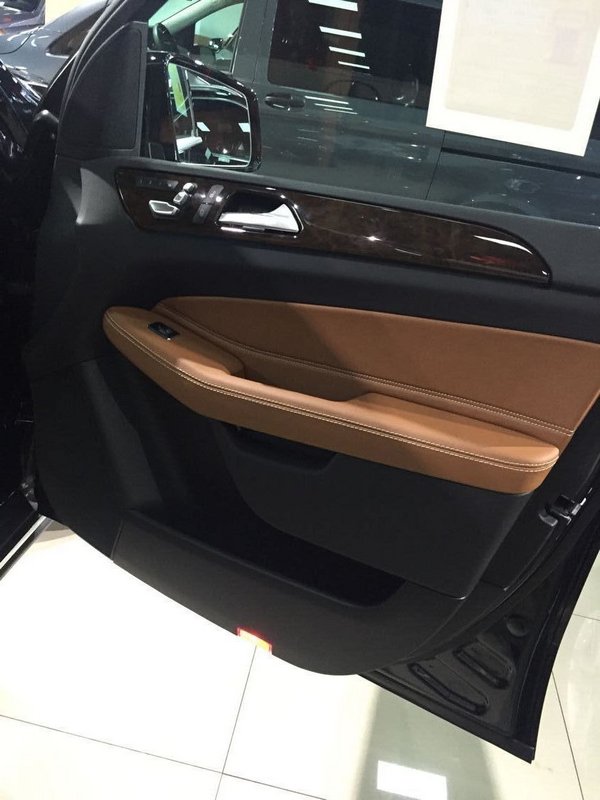 2017款奔馳GLS450現(xiàn)車 傲視全港首降熱賣-圖5