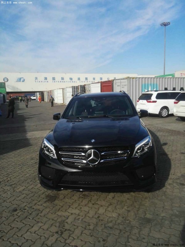 2017款奔驰GLE43AMG 一级越野12月降到底-图2