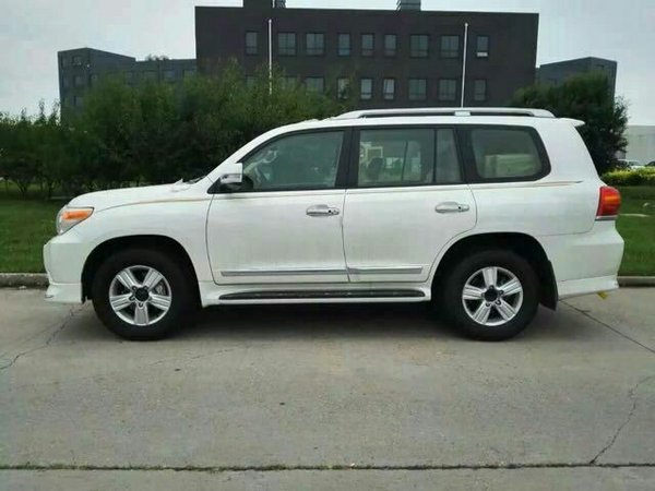 15款中東豐田V8酷路澤5700 年底最新行情-圖3