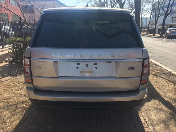 路虎攬勝行政柴油版現(xiàn)車 驚爆底價(jià)求銷量-圖9