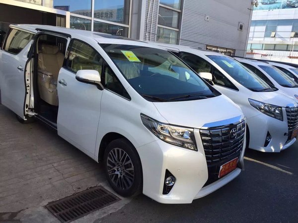 16款豐田埃爾法3.5L 汽油版商務76.1萬起-圖2