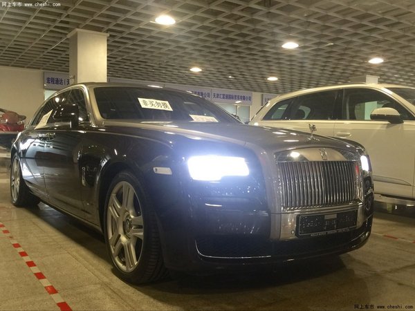 勞斯萊斯古思特加長(zhǎng)版 奢華座駕首選專(zhuān)車(chē)-圖1
