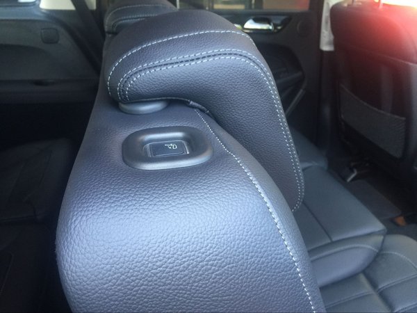 17款奔馳GLS450現(xiàn)車 104萬奔馳降價促銷-圖7