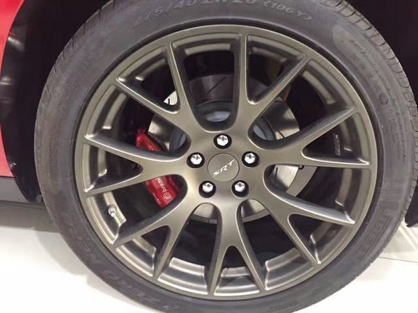 道奇挑战者地狱猫6.2V8 700马力另类超跑-图9