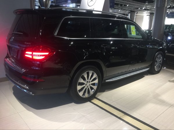 2017款奔馳GLS450 性價比高圣誕節(jié)再減價-圖3