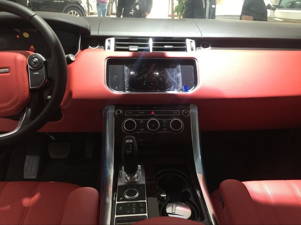 17路虎揽胜运动 傲气越野王者风范73万购-图7