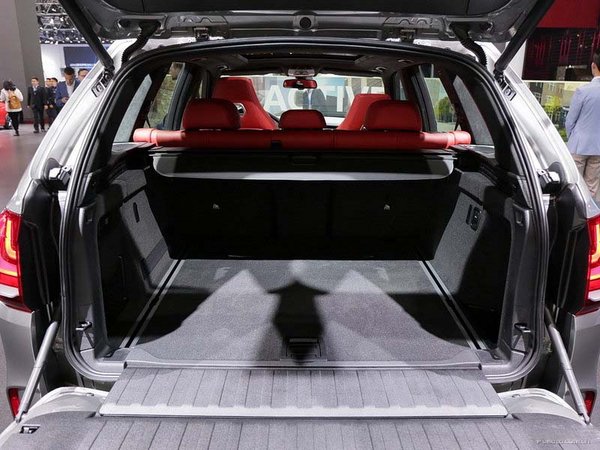 全新宝马X5天津现车 加版M包豪配仅76万-图9