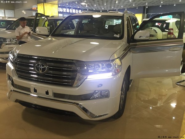 2016款豐田蘭德酷路澤4000 越野V6專業(yè)戶-圖1