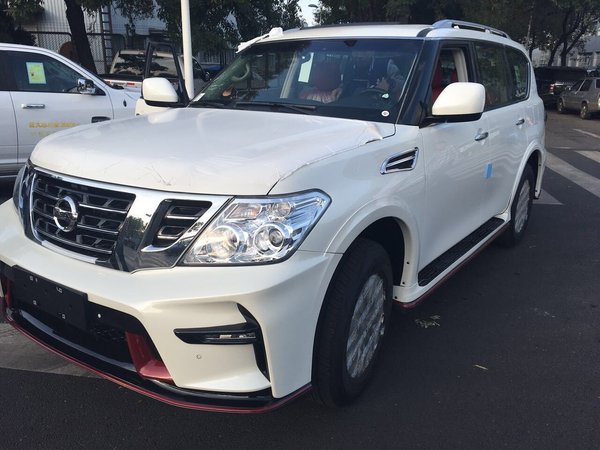 2017款中東日產(chǎn)途樂Y62 50萬開走無附加-圖1