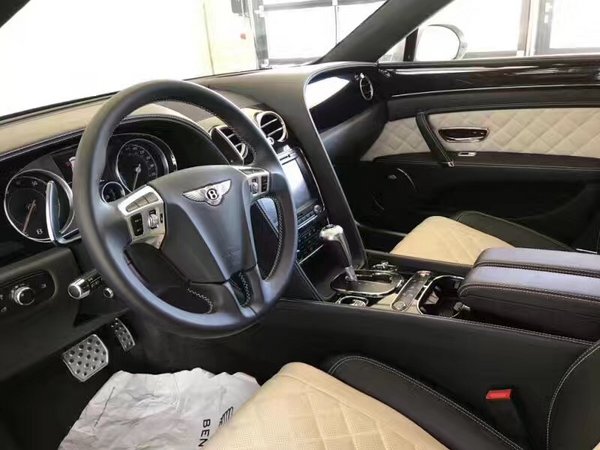 17款宾利飞驰V8S报价宾利极致驾乘体验-图5