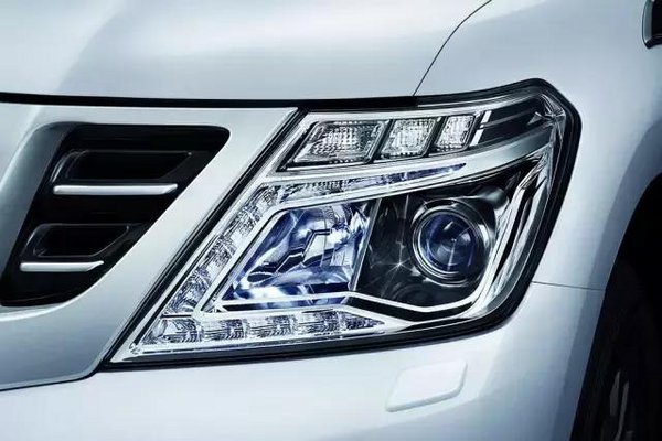 日產(chǎn)途樂4.0L現(xiàn)車56萬 17款途樂三包質(zhì)保-圖7